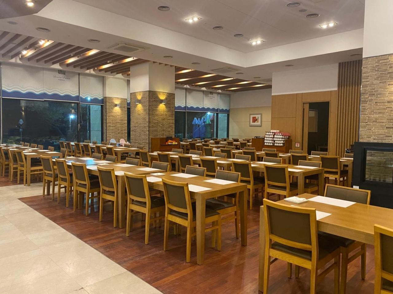 Beache Palace Boryeong Exterior photo